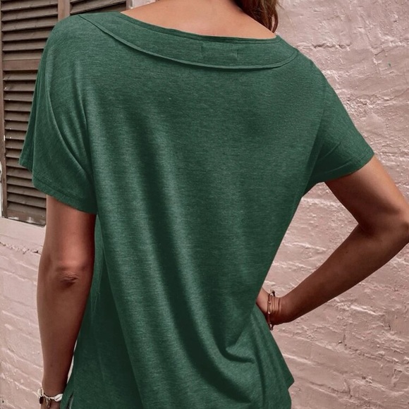 Black V Dolman Sleeve Top - Picture 12 of 16